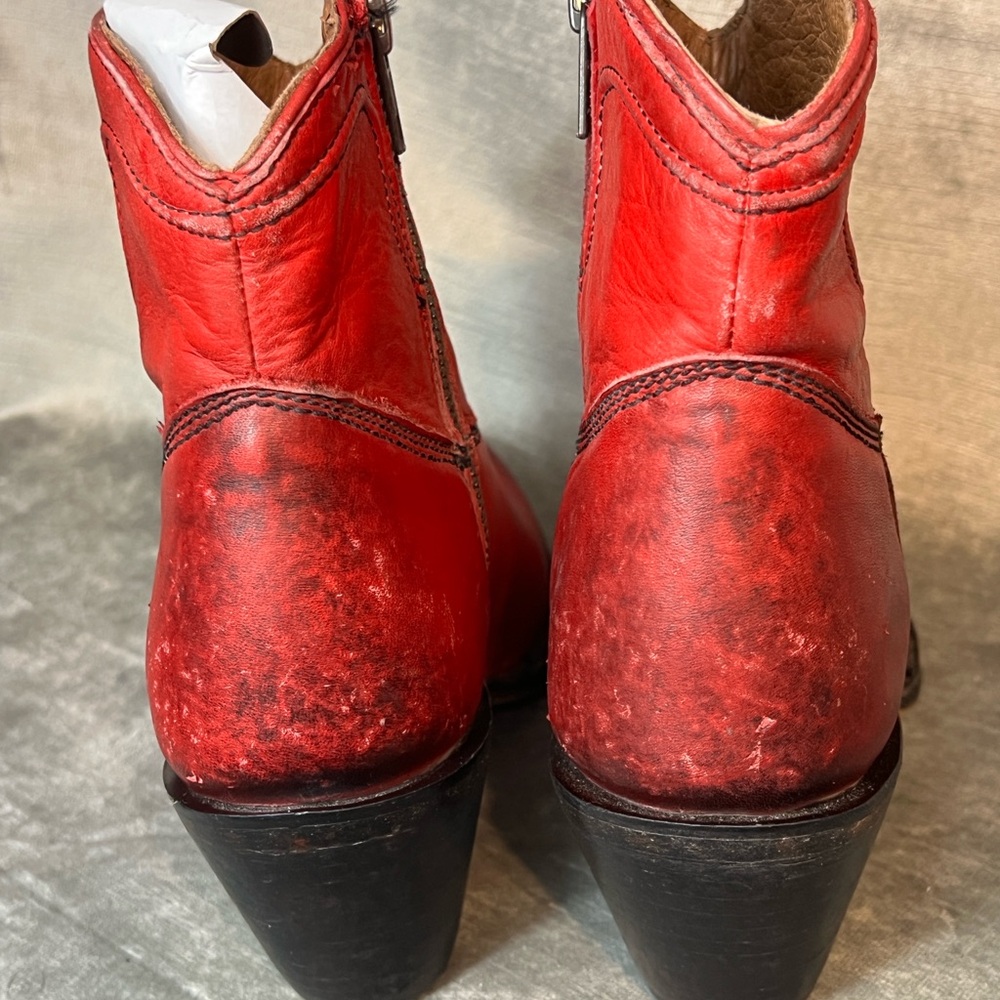 Lucchese Gwen Red Western Bootie w/Stonewash Finish. Women's Size 6.5 - Picture 5 of 14